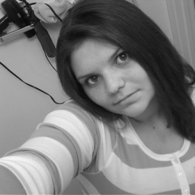 21ashley22112