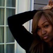 SIMONE_KISSES