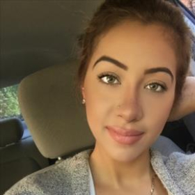 JazmineLo63